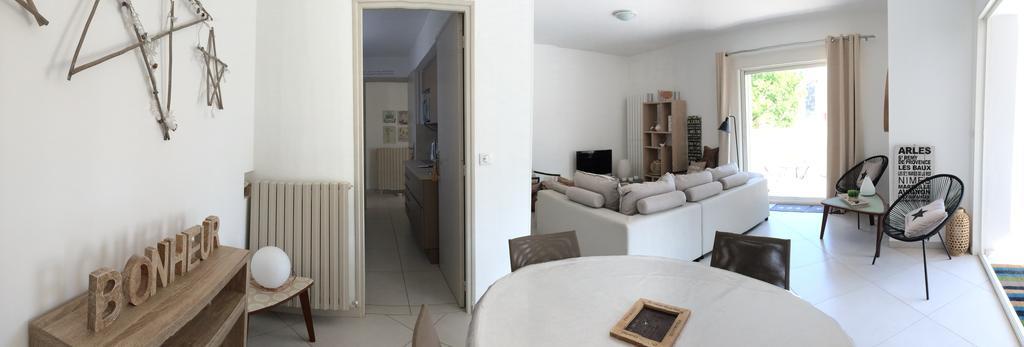 La Maison Blanche Arles Dış mekan fotoğraf